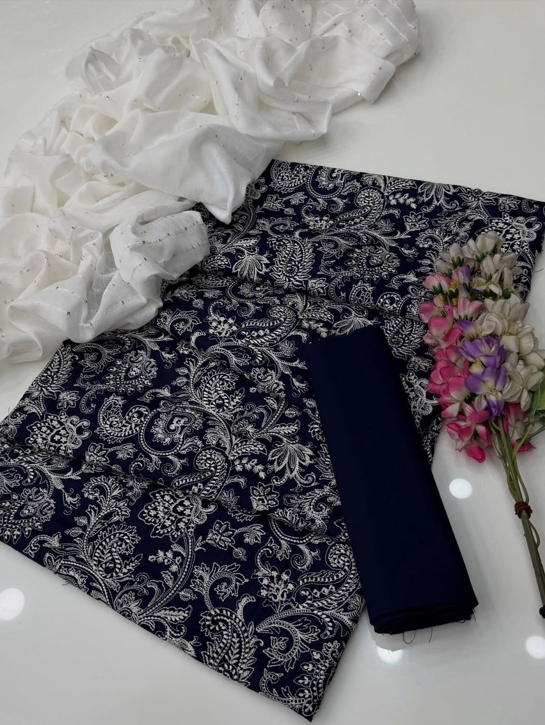 Bareeze Designs 2026 | Luxury Linen 3 Piece Embroidered Suit for Women